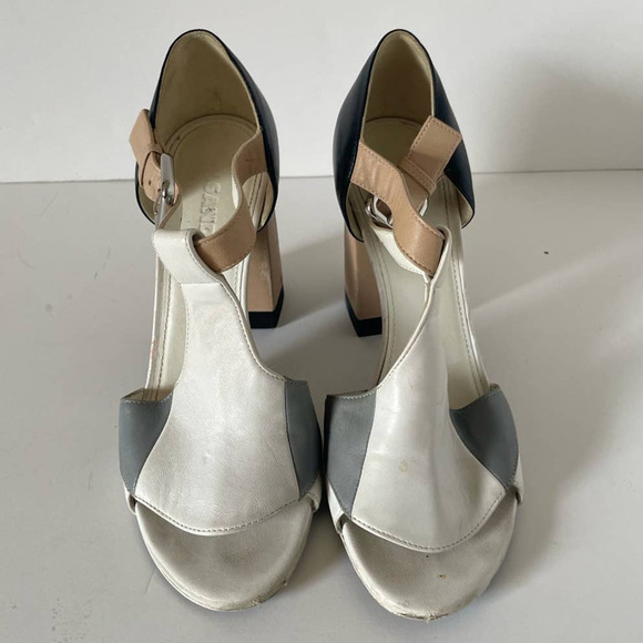 Jil Sander Neutral Color Block Chunky Heel Cut Out Sandals, Size 37 🔴 - Picture 2 of 7